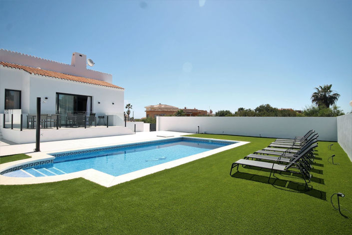 Image No.3-Villa de 4 chambres à vendre à El Faro