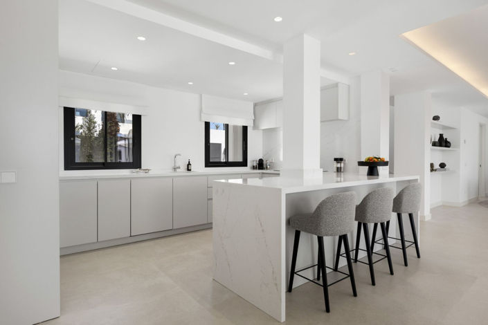 Image No.18-5 Bed Villa for sale