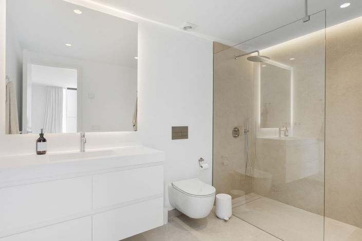 Image No.30-5 Bed Villa for sale