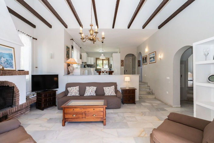 Image No.11-3 Bed Villa for sale