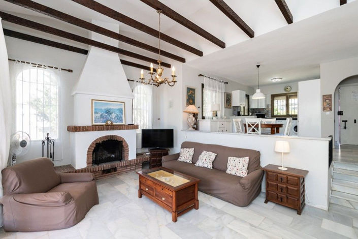 Image No.9-3 Bed Villa for sale