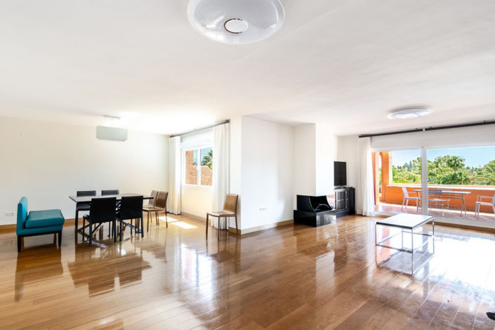 Image No.4-3 Bed Apartment for sale