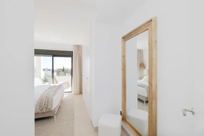 Image No.12-3 Bed Apartment for sale