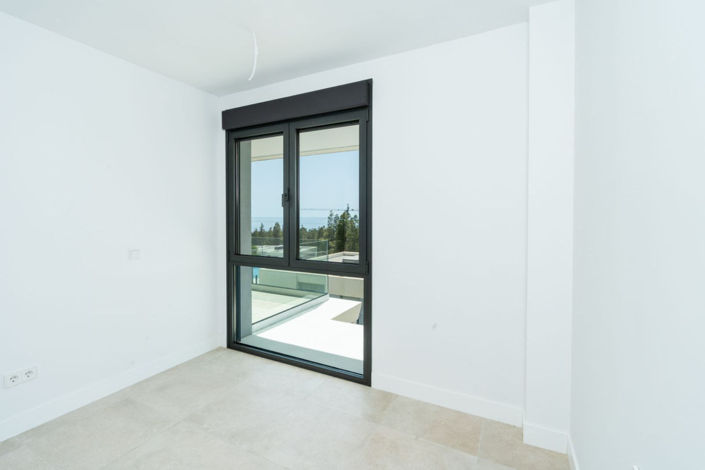 Image No.13-3 Bed Townhouse for sale