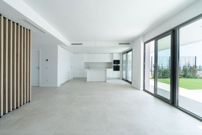 Image No.5-3 Bed Townhouse for sale