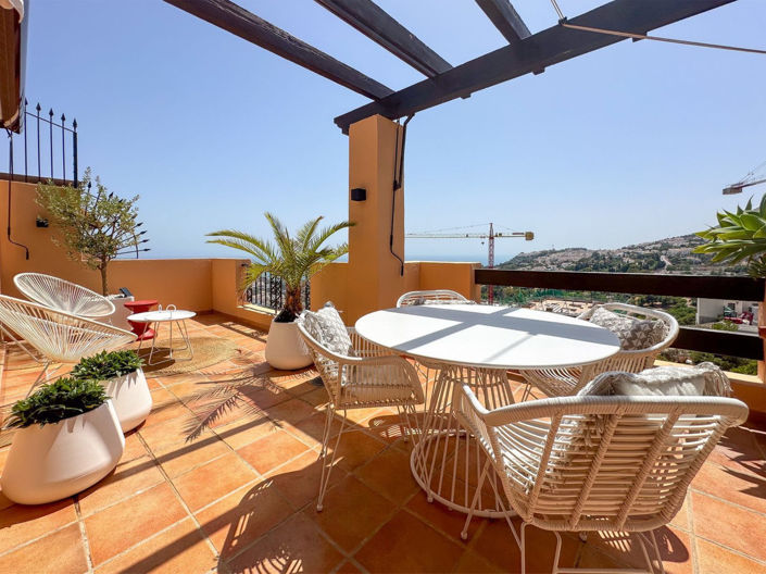 Image No.1-2 Bed Apartment for sale