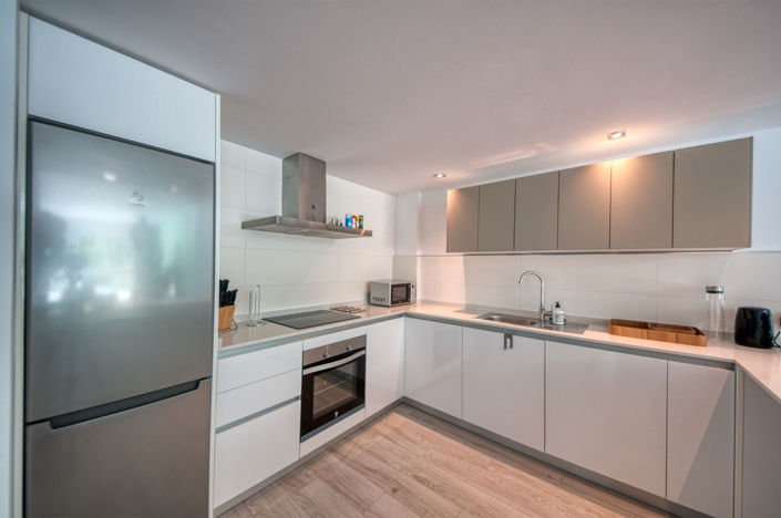 Image No.10-3 Bed Apartment for sale