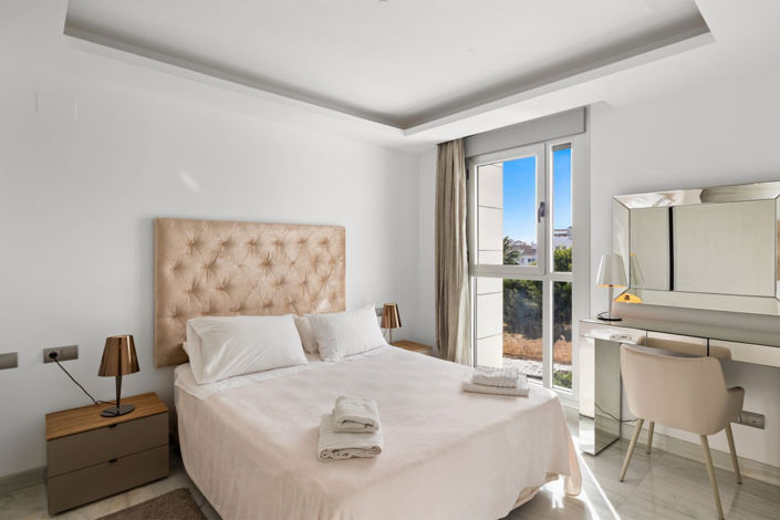 Image No.16-3 Bed Apartment for sale