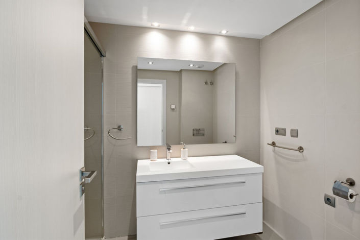 Image No.17-3 Bed Apartment for sale