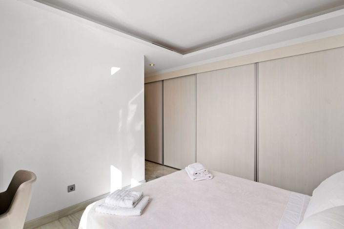 Image No.21-3 Bed Apartment for sale