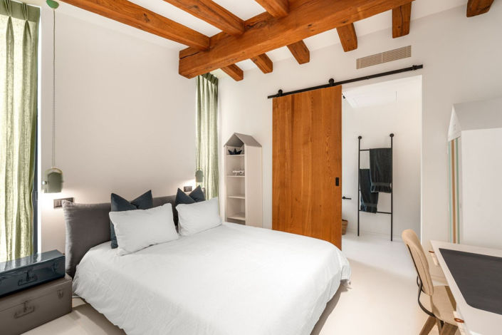 Image No.26-5 Bed Villa for sale