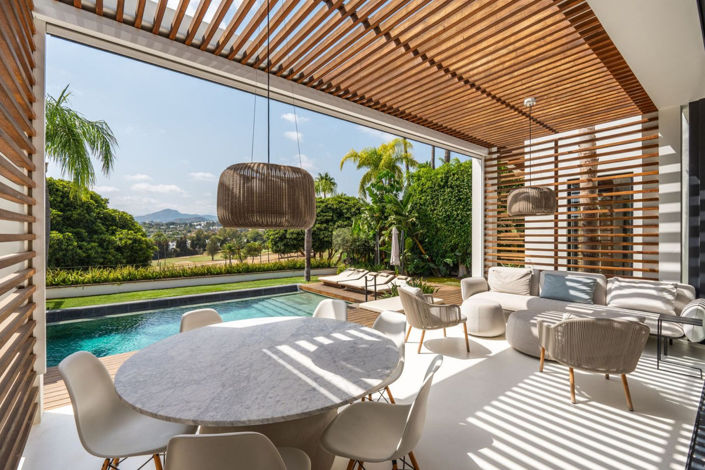 Image No.5-5 Bed Villa for sale