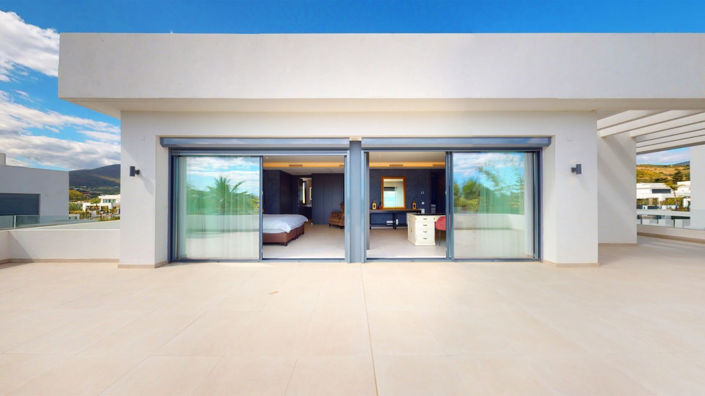 Image No.15-3 Bed Villa for sale