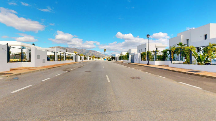 Image No.20-3 Bed Villa for sale