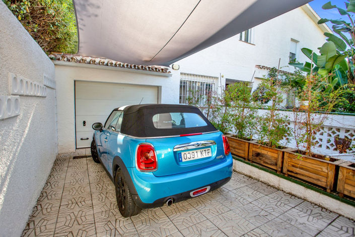 Image No.25-6 Bed Villa for sale