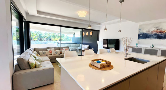 Image No.12-3 Bed Apartment for sale