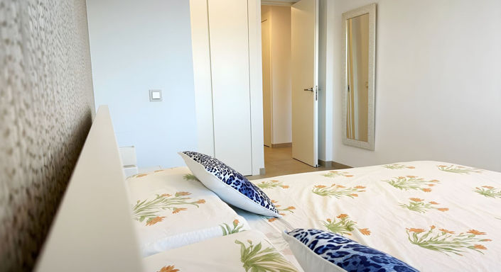 Image No.18-3 Bed Apartment for sale