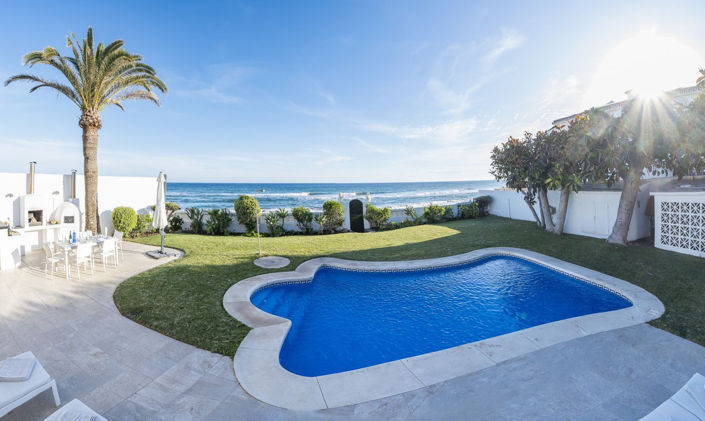 Image No.1-2 Bed Villa for sale