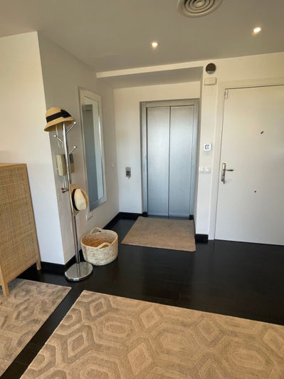 Image No.19-4 Bed Apartment for sale