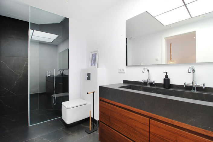 Image No.23-4 Bed Apartment for sale