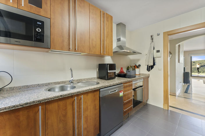 Image No.11-2 Bed Apartment for sale