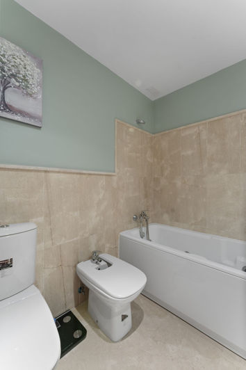 Image No.20-2 Bed Apartment for sale