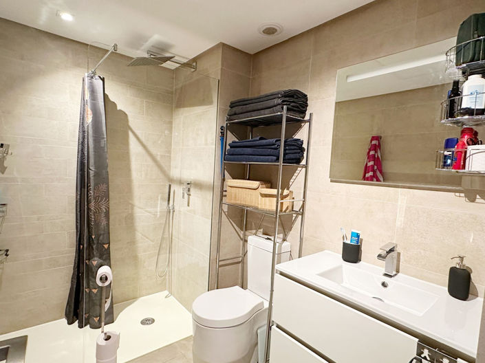 Image No.14-3 Bed Apartment for sale