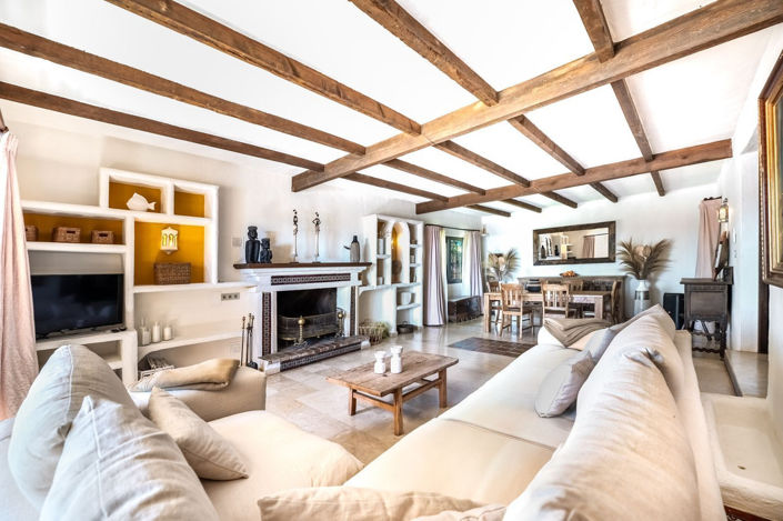 Image No.6-4 Bed Villa for sale