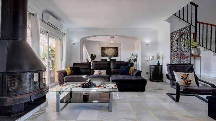 Image No.8-3 Bed Townhouse for sale