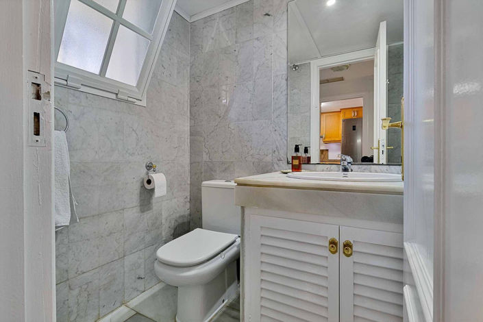 Image No.12-Maison de ville de 4 chambres à vendre à Estepona