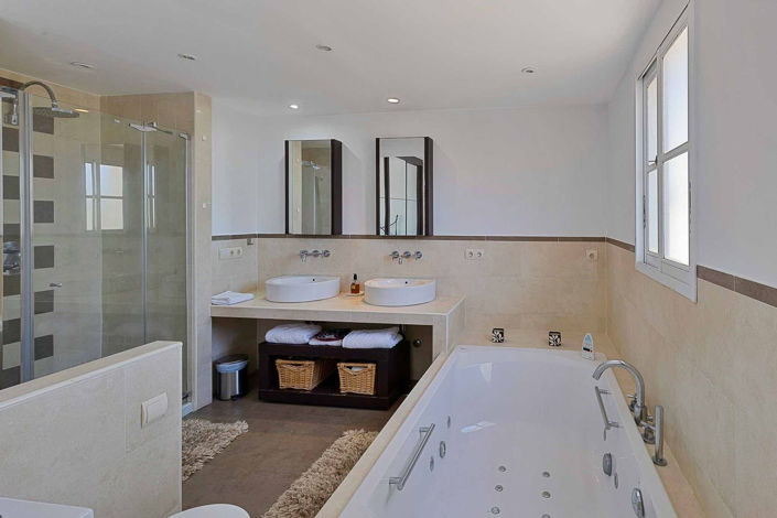 Image No.23-Maison de ville de 4 chambres à vendre à Estepona