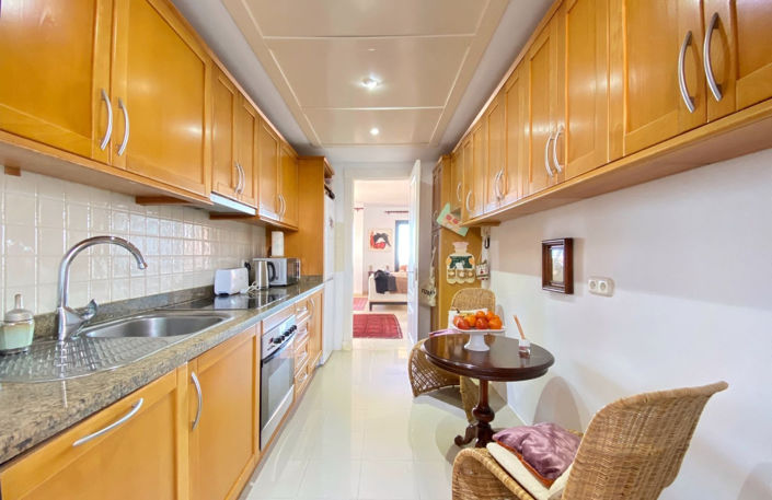 Image No.15-3 Bed Apartment for sale