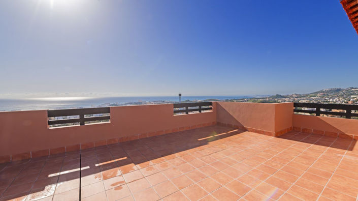 Image No.3-3 Bed Apartment for sale