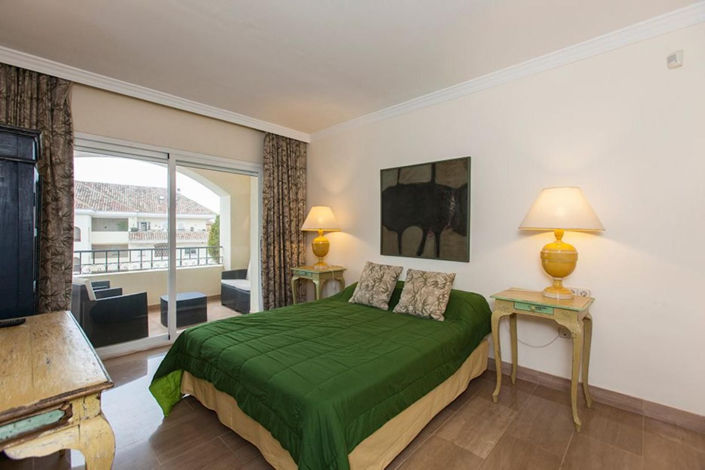 Image No.12-2 Bed Apartment for sale