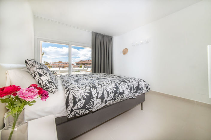 Image No.18-2 Bed Apartment for sale