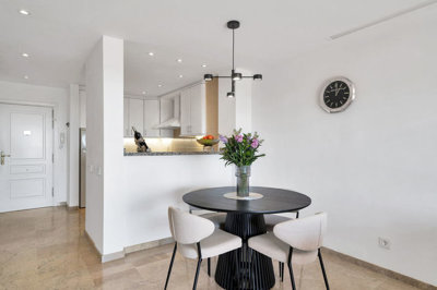 13-5fd73dea700db77384c091ca9818b1a9