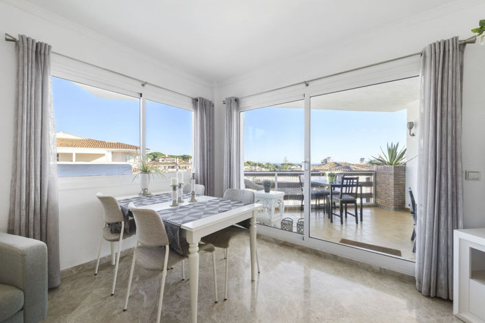 Image No.12-2 Bed Apartment for sale