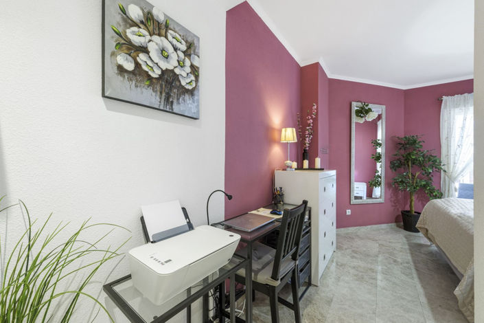 Image No.20-2 Bed Apartment for sale