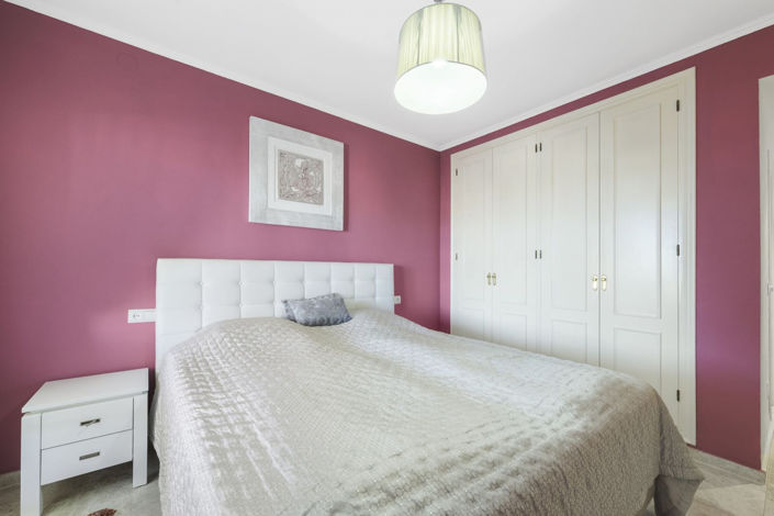 Image No.22-2 Bed Apartment for sale