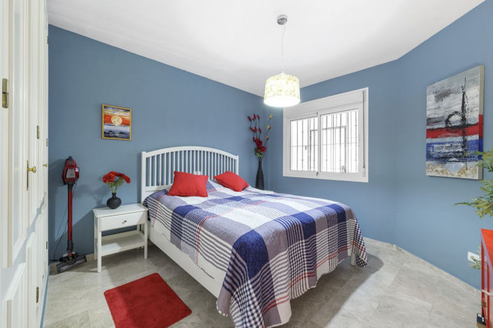 Image No.24-2 Bed Apartment for sale