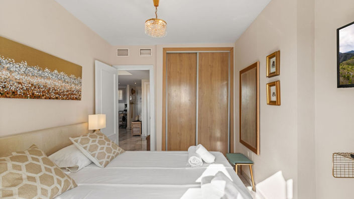 Image No.24-2 Bed Apartment for sale