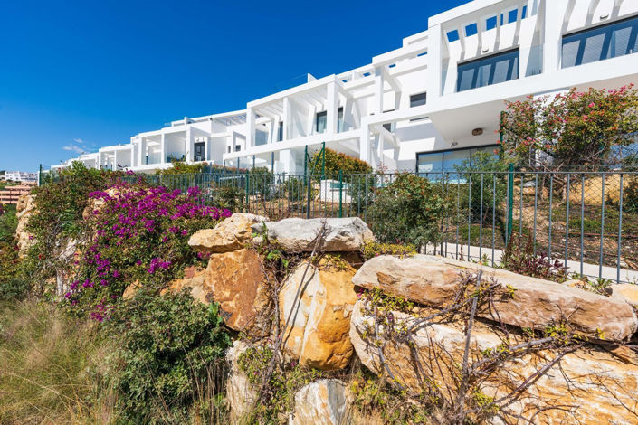 Image No.21-4 Bed Townhouse for sale