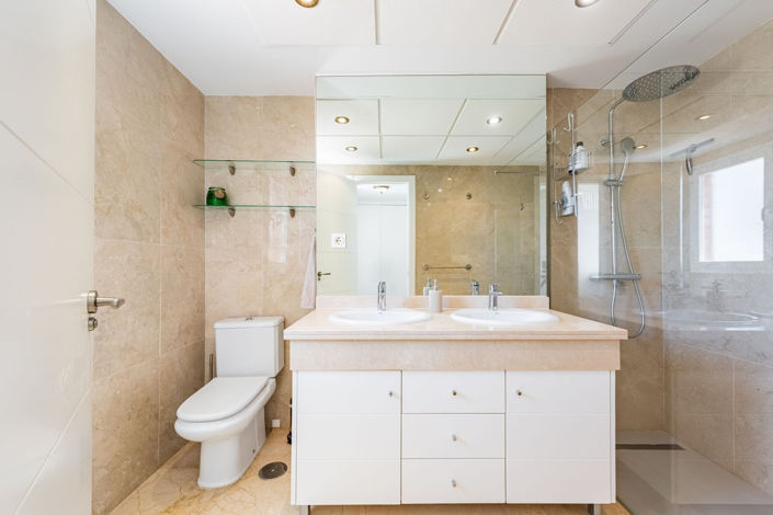 Image No.13-Appartement de 4 chambres à vendre à Estepona