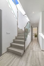 12-53013098fcab6c38b1379cd33298e050