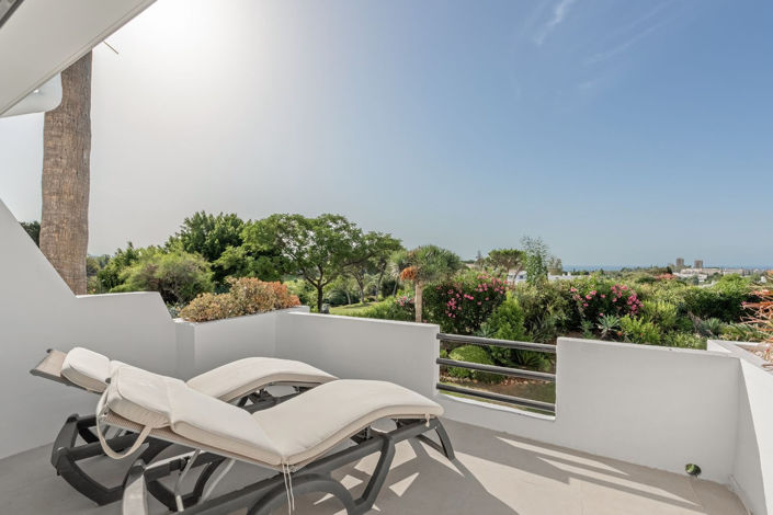 Image No.11-3 Bed Townhouse for sale