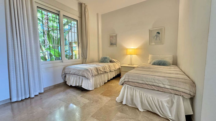 Image No.11-2 Bed Apartment for sale