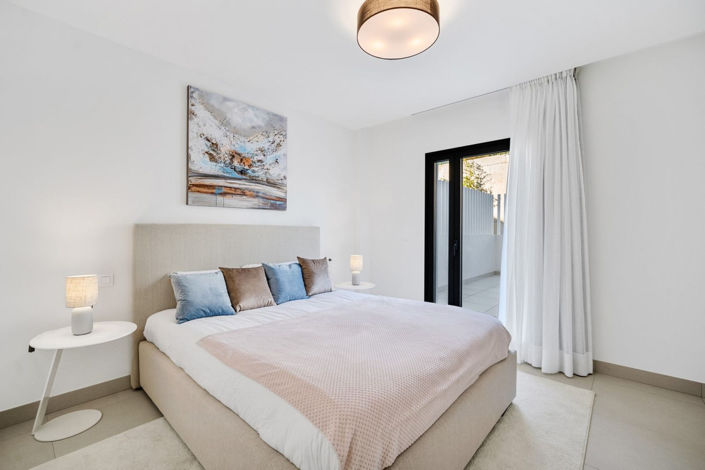 Image No.19-3 Bed Apartment for sale