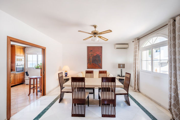 Image No.10-Villa de 5 chambres à vendre à Benalmadena