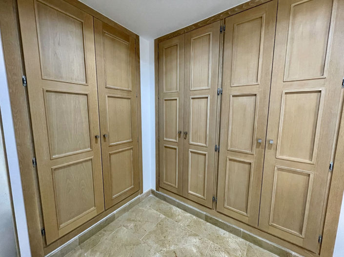 Image No.18-3 Bed Apartment for sale