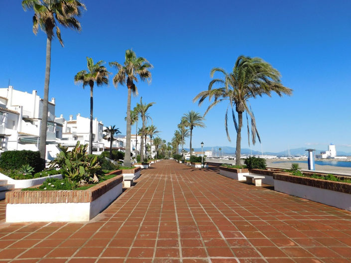 Image No.21-3 Bed Apartment for sale